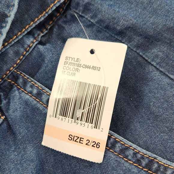 Kensie Chambray Shorts with Tie at Waist NWT Size 2 Lightweight Jean Shorts - Picture 7 of 10